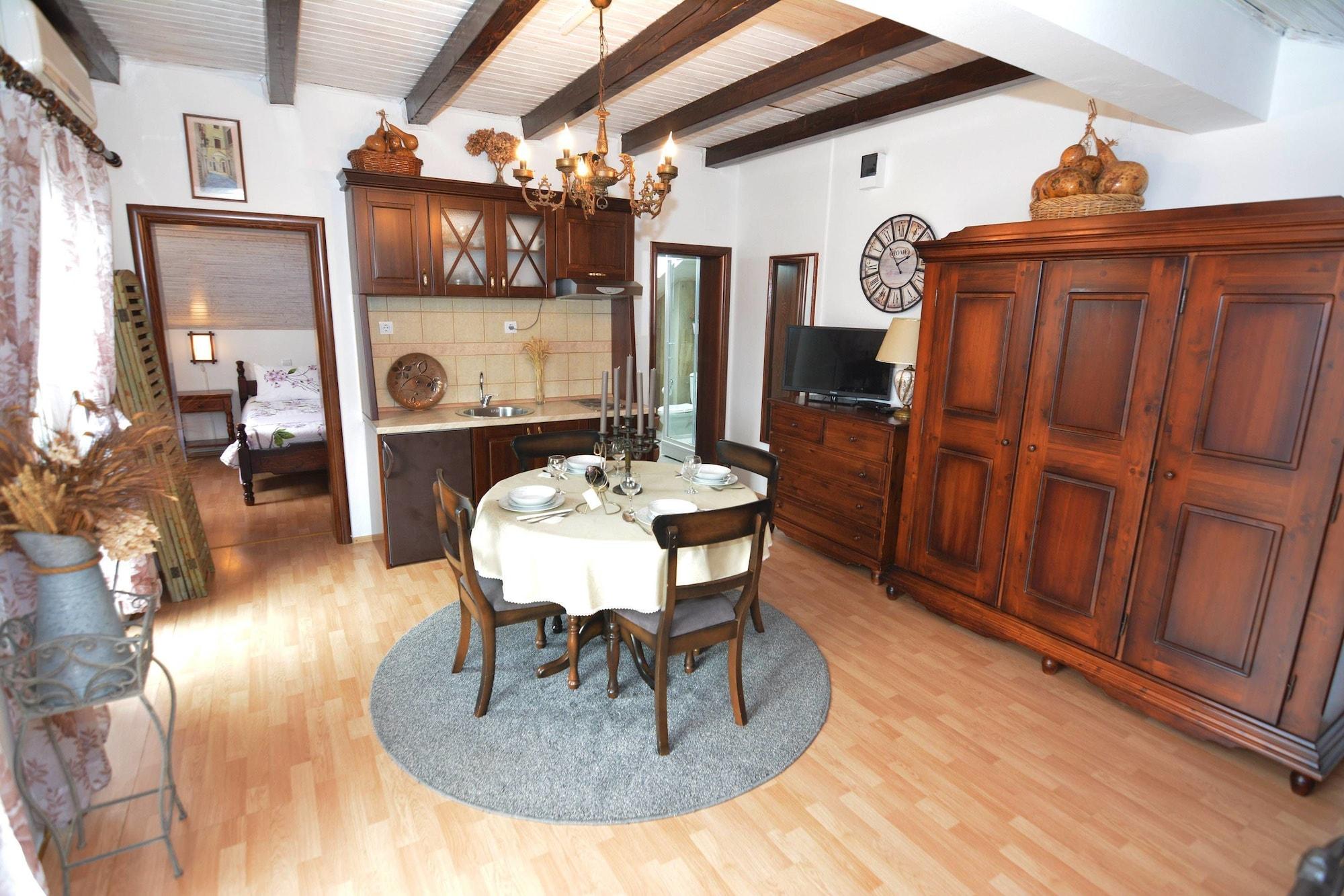 Apartman House