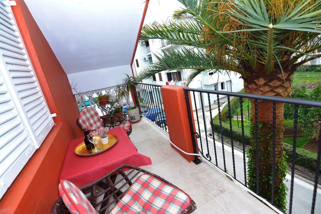 House Apartman